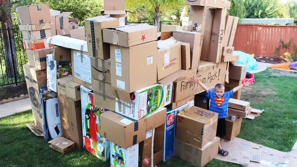 How To: Build the perfect box fort with used moving boxes